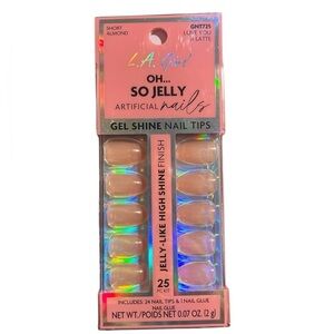 L.A. Girl Oh…So Jelly Love You Latte Short Almond Gel Shine 25 pc Press-On Nails